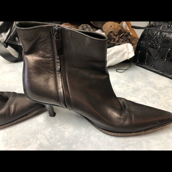 Gucci bronze ankle booties - Picture 5 of 5